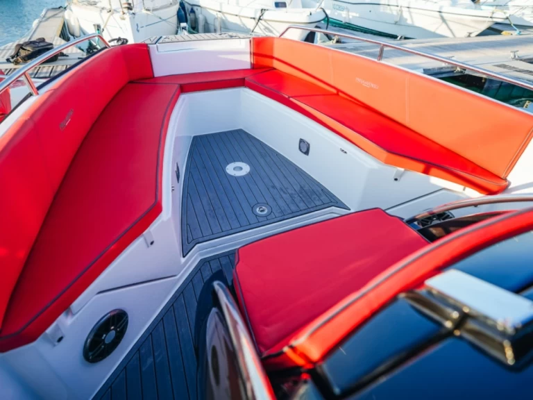 Prua al vento Jaguar 7.0 da affittare a  L'Herbaudière