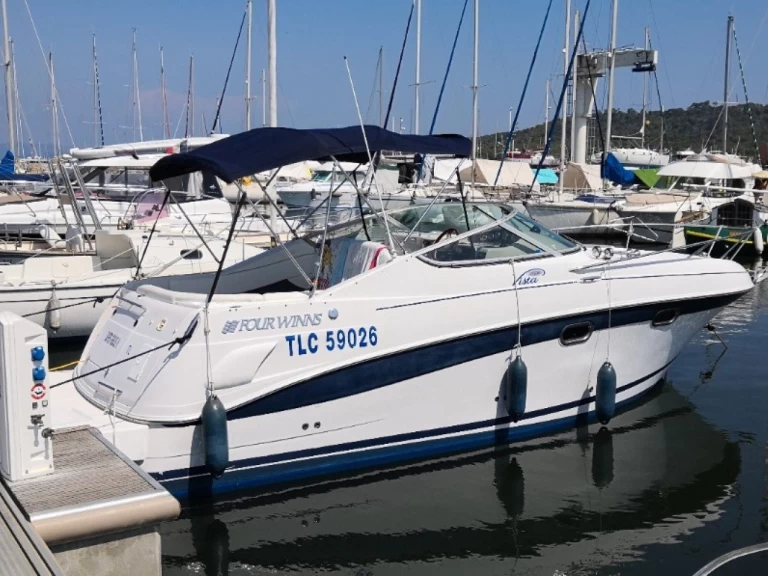 Barca a motore a noleggio a Scey-sur-Saône-et-Saint-Albin al miglior prezzo