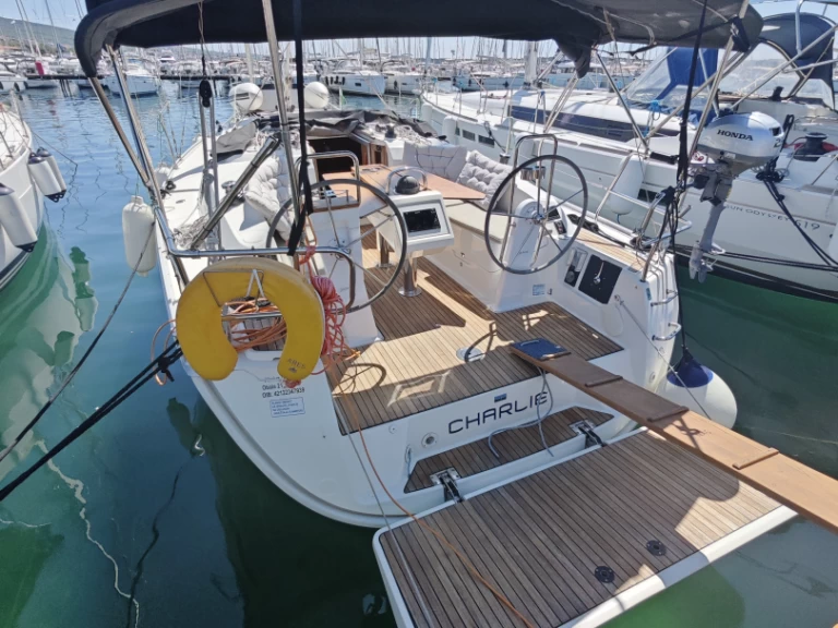Noleggiare una Bavaria Cruiser 34 a Punat