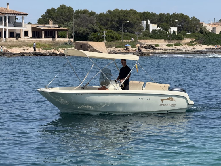 Noleggio a s'Estanyol de Migjorn – Invictus  Invictus 190 FX su SamBoat