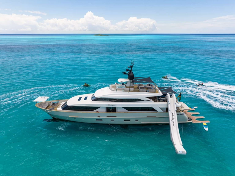 Noleggio Yacht di lusso San Lorenzo con patente nautica