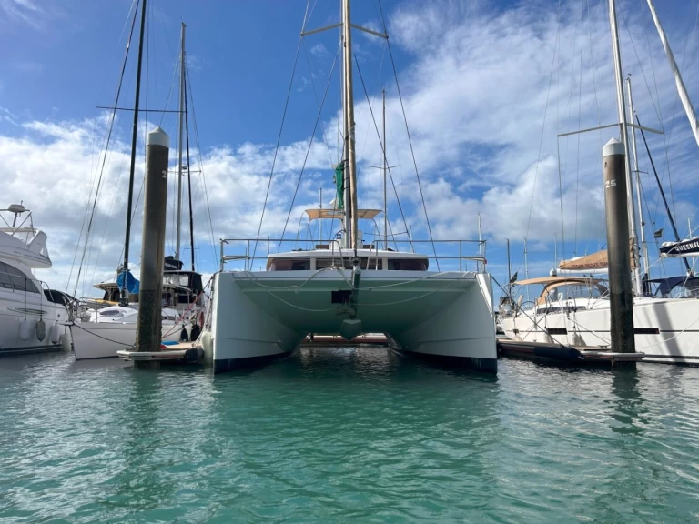 Noleggiare una Bali Bali 4.3 a Airlie Beach