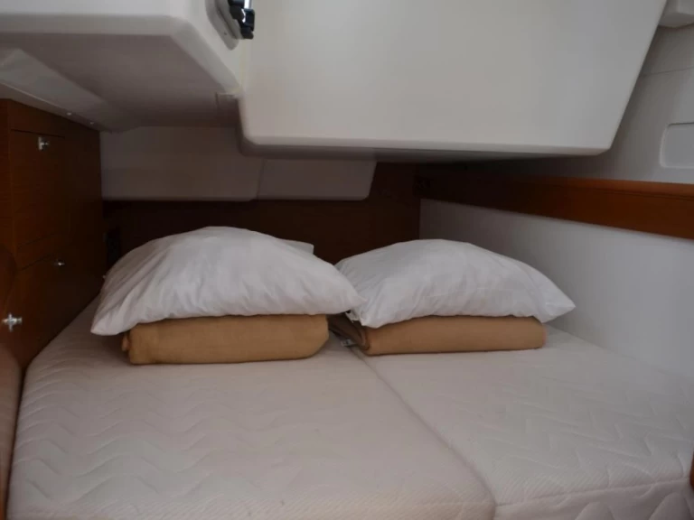 Noleggio Barca a vela con o senza skipper Jeanneau a Seget Donji