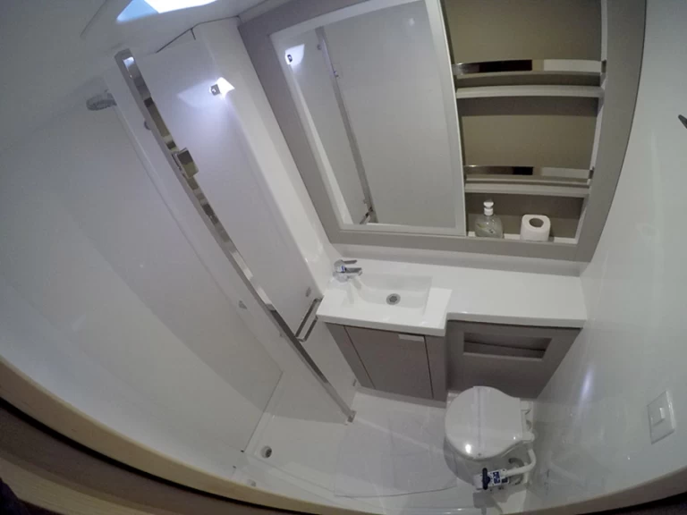 Noleggio Catamarano a Sebenico – Fountaine Pajot Elba 45