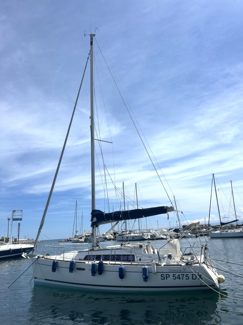 Bénéteau Oceanis 31 da affittare a  Palermo
