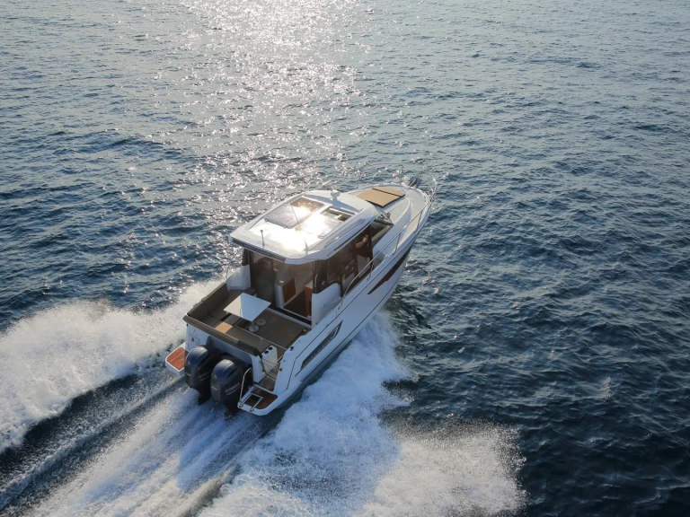 Jeanneau Merry Fisher 895 Offshore da affittare a  Spalato