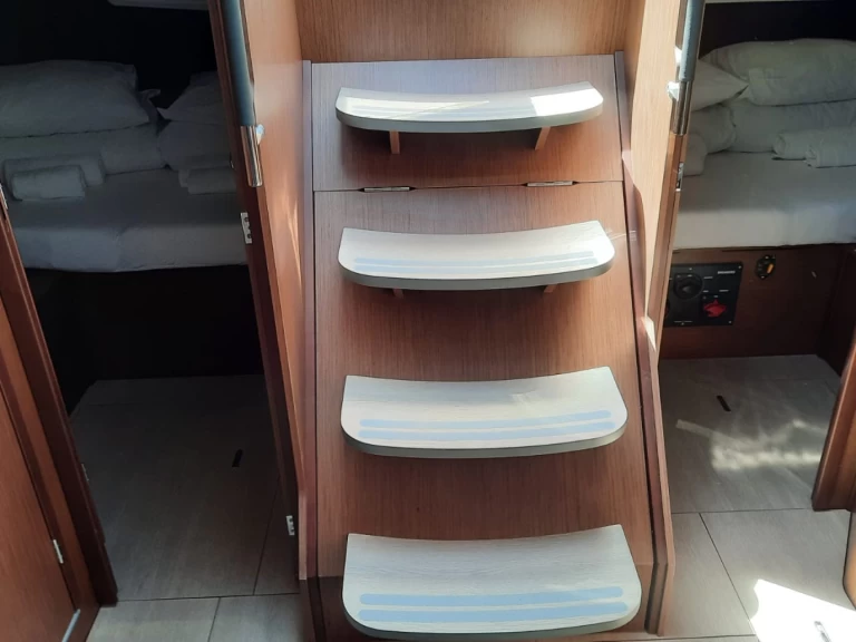 Noleggio barche Bénéteau Oceanis 40.1 a Spalato su Samboat