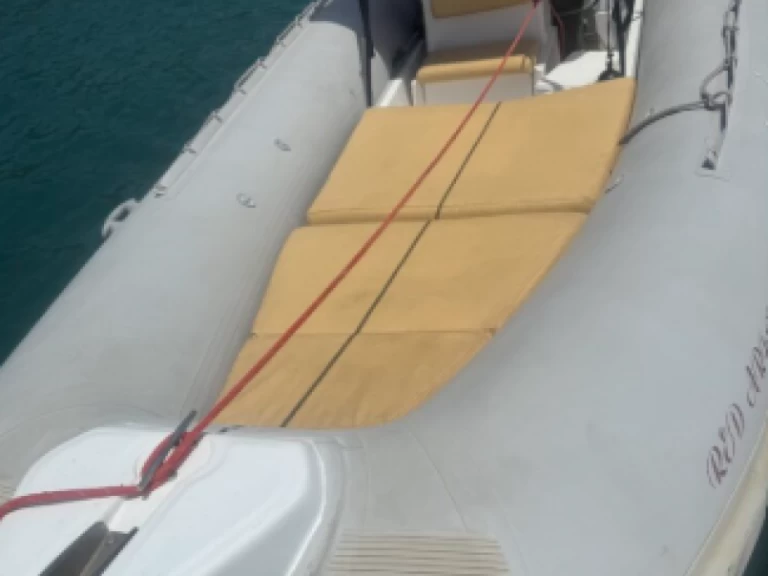 Noleggio Gommone con o senza skipper mostro a Hydra