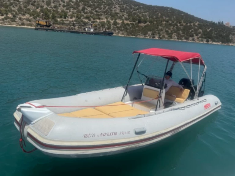 Noleggio Gommone mostro con patente nautica