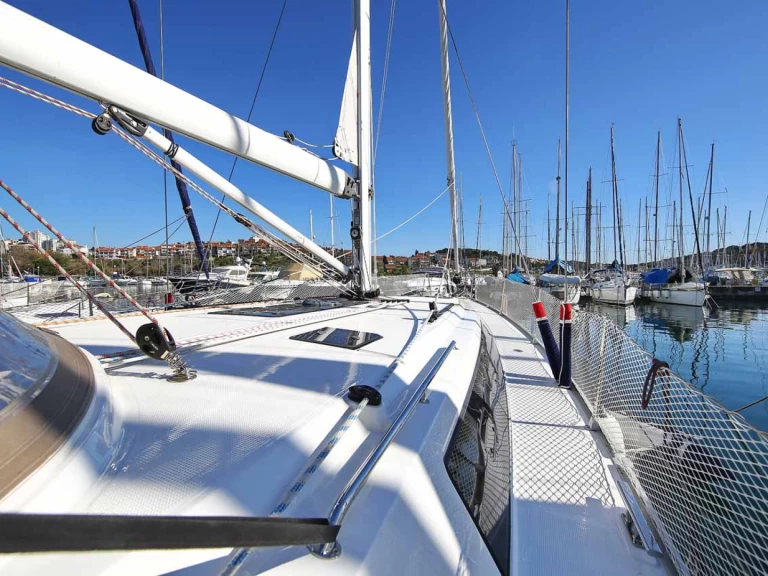 Noleggio Barca a vela con o senza skipper Bavaria a Pola