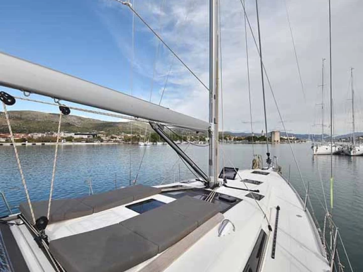 Noleggio a Pola – Dufour Dufour 460 Grand Large su SamBoat