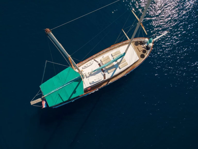 Noleggio Barca a vela con o senza skipper Custom Made a Krilo