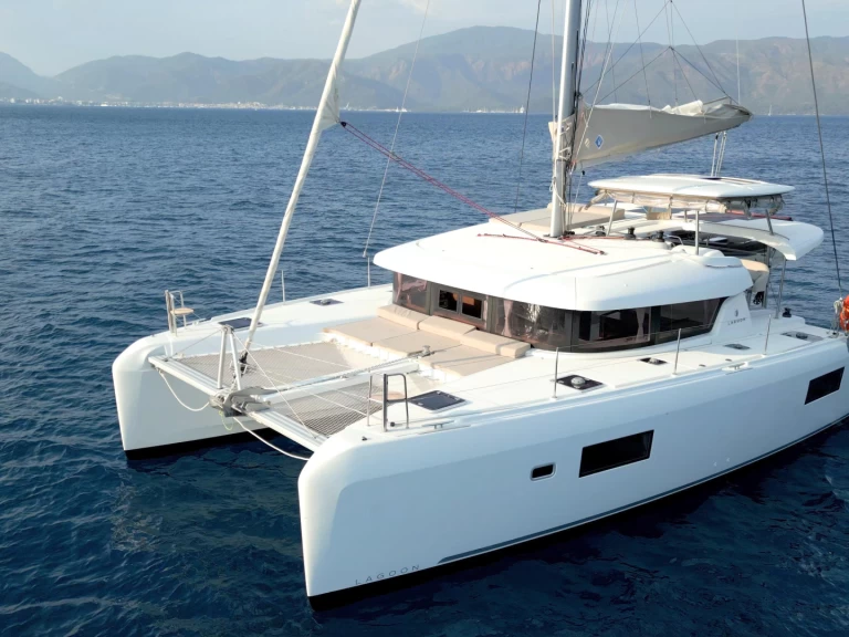 Noleggio Catamarano a Ibiza Town – Lagoon Lagoon 42