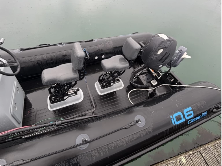 3D Tender IQ6 da affittare a  Marsiglia