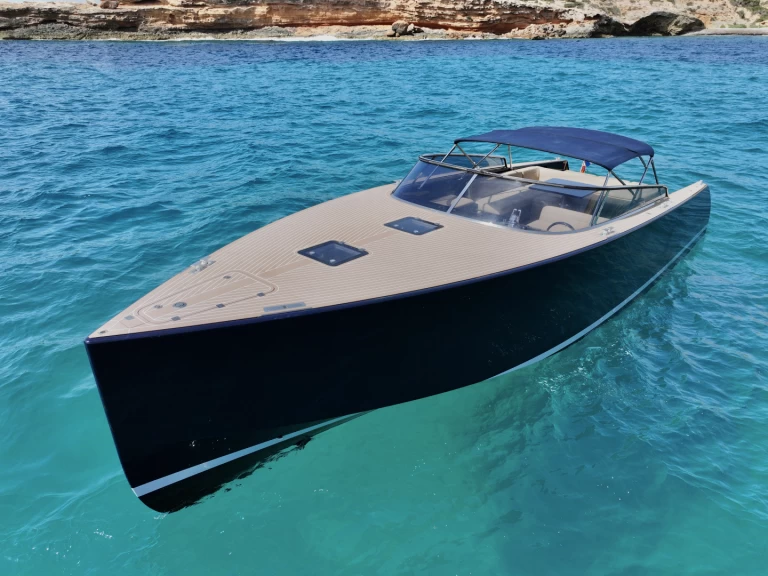 Noleggio Barca a motore con o senza skipper Van-Dutch a Ibiza Town