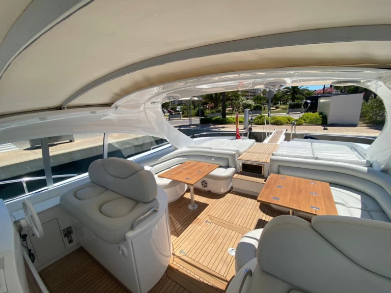 Noleggio a Ibiza Town – Pershing Pershing 54 su SamBoat