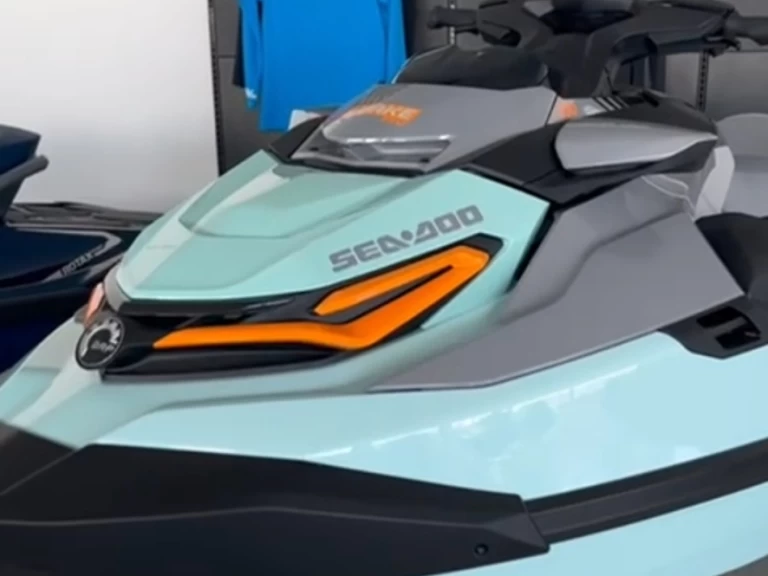 Noleggio a Santa Eulària des Riu – Sea-Doo Wake  su SamBoat