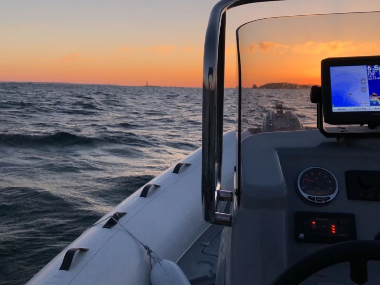 Noleggio Gommone 3D Tender con patente nautica