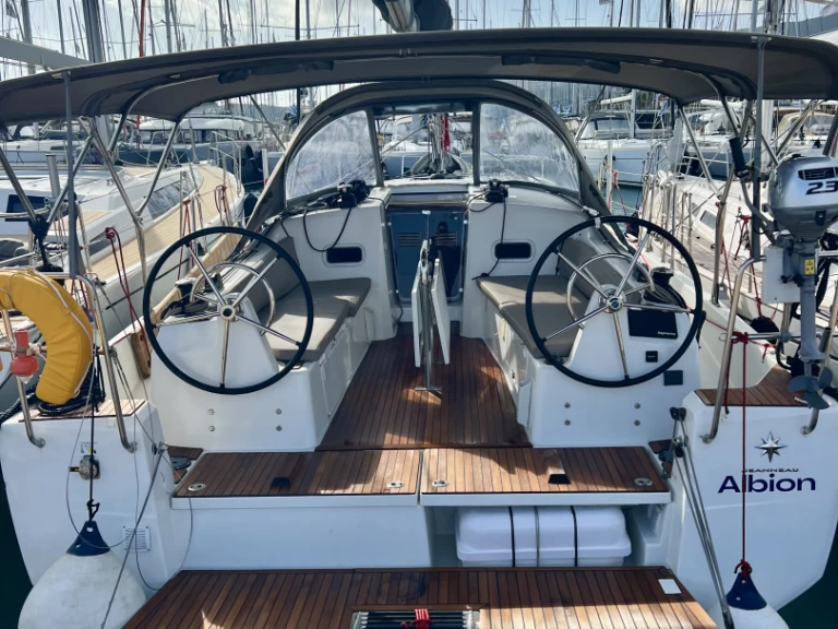 Noleggio barche Jeanneau Sun Odyssey 380 a Kos su Samboat