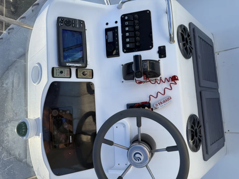 Noleggio barche Capelli Tempest 750 Top a Solenzara su Samboat