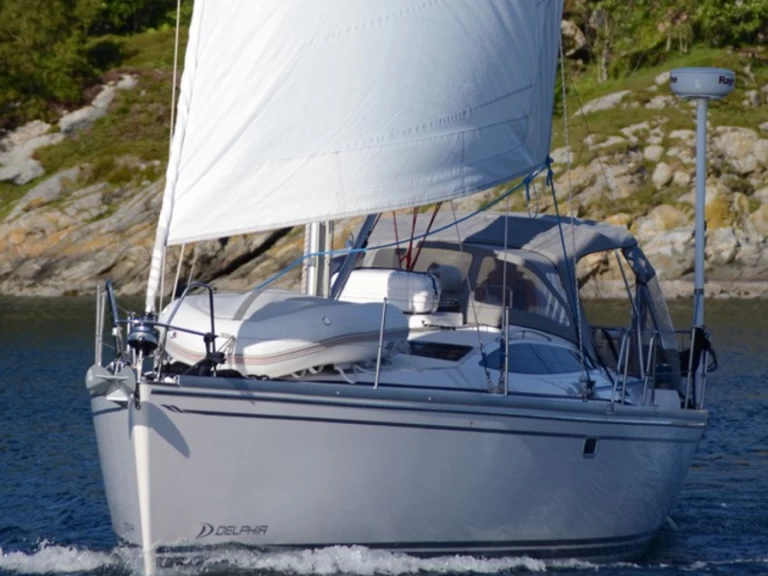 Noleggiare una Delphia Delphia 40 a Harstad