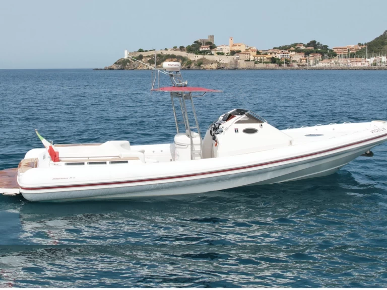 Noleggio barche Talamona economico Magazzu MX-11 Coupé 