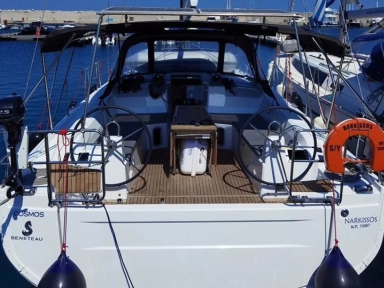 Noleggio Barca a vela a Sámi – Bénéteau Oceanis 40.1