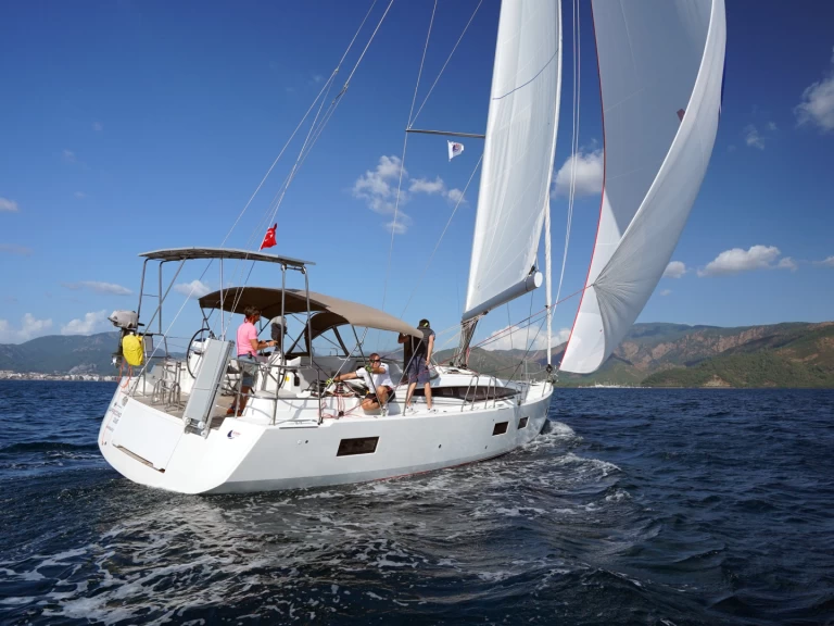 Noleggiare una Jeanneau Jeanneau 54 a Marmaris