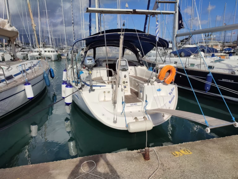 Noleggio a Gouviá – Bavaria Cruiser 37 su SamBoat