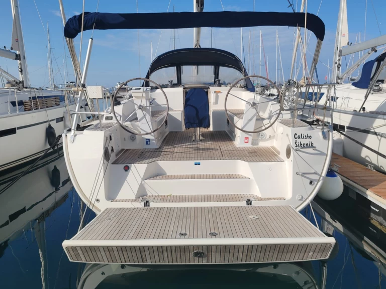 Bavaria Cruiser 46 da affittare a  Drage