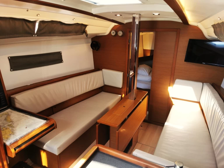 Noleggio Barca a vela a Drage – Jeanneau Sun Odyssey 349