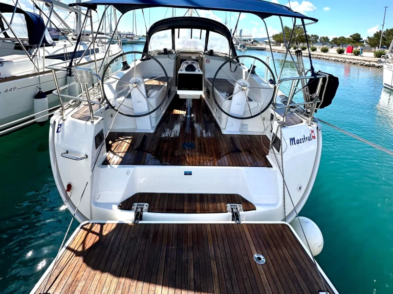 Noleggio barche Sukošan economico Cruiser 37