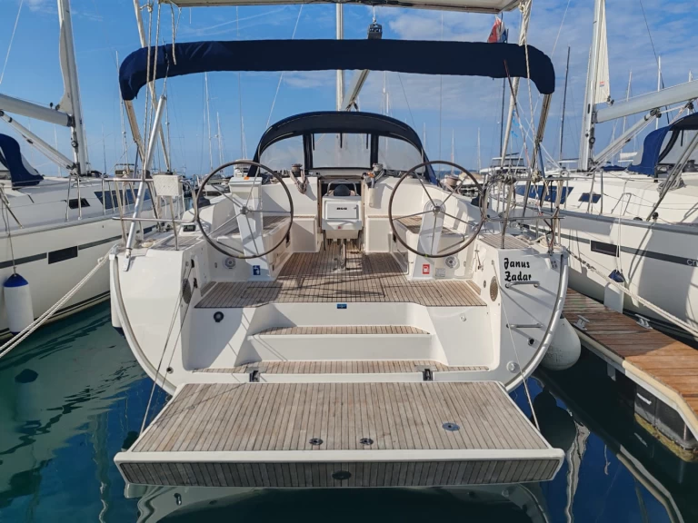 Noleggio Barca a vela con o senza skipper Bavaria a Drage