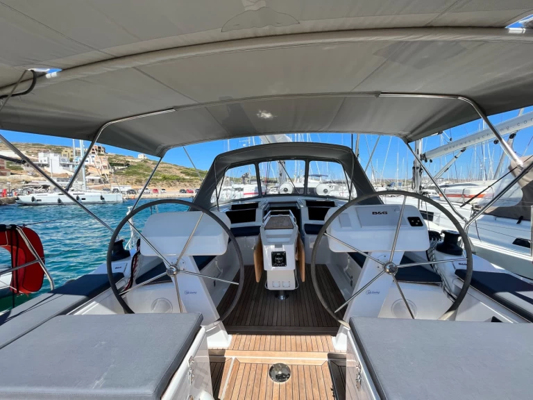 Noleggio a Lávrio – Hanse Hanse 458 su SamBoat