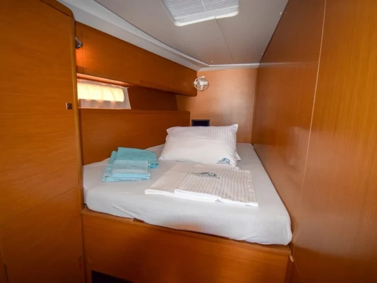 Noleggiare una Jeanneau Jeanneau 53 a Marmaris