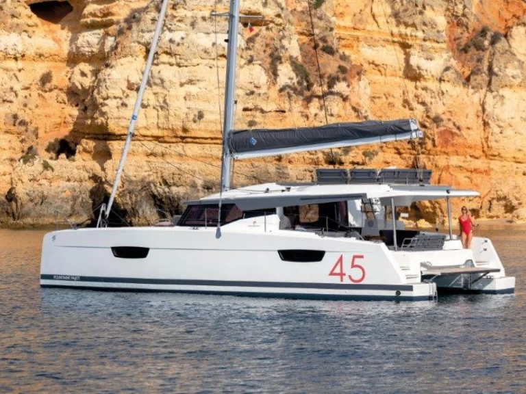 Noleggio Catamarano a Palma de Maiorca – Fountaine Pajot Elba 45