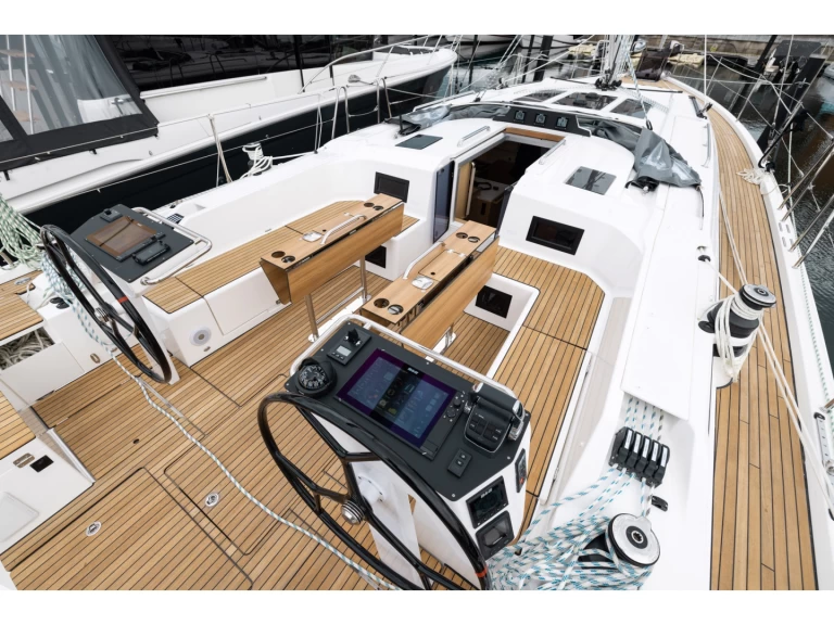 Noleggiare una Bavaria Bavaria C46 a Novi