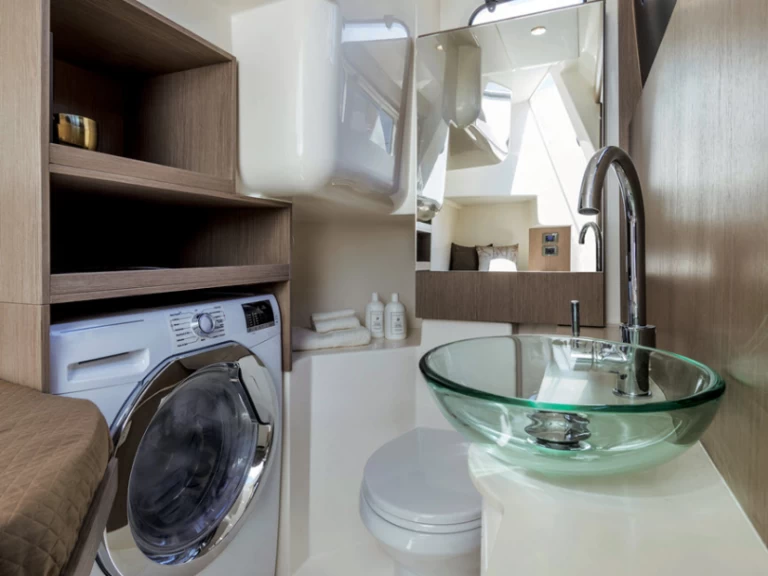 Noleggio Barca a motore Absolute con patente nautica