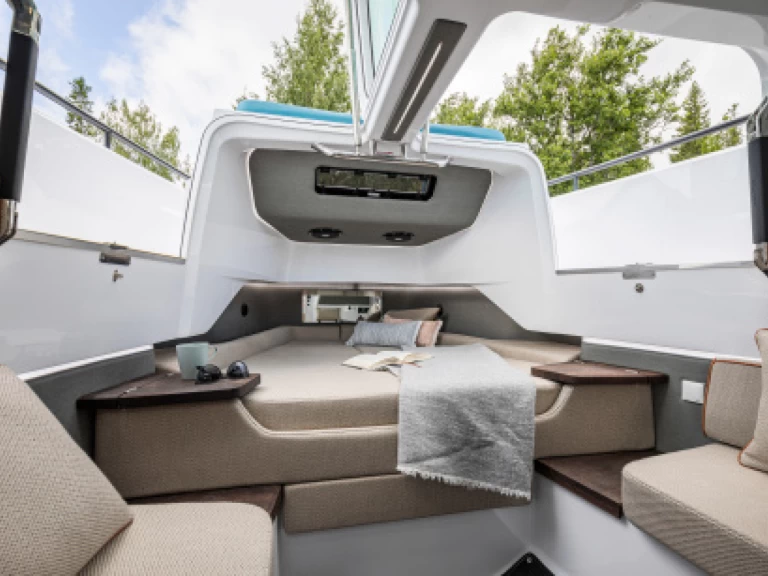 Noleggio barche Kalo Livadi economico Axopar 37 Mediteranna