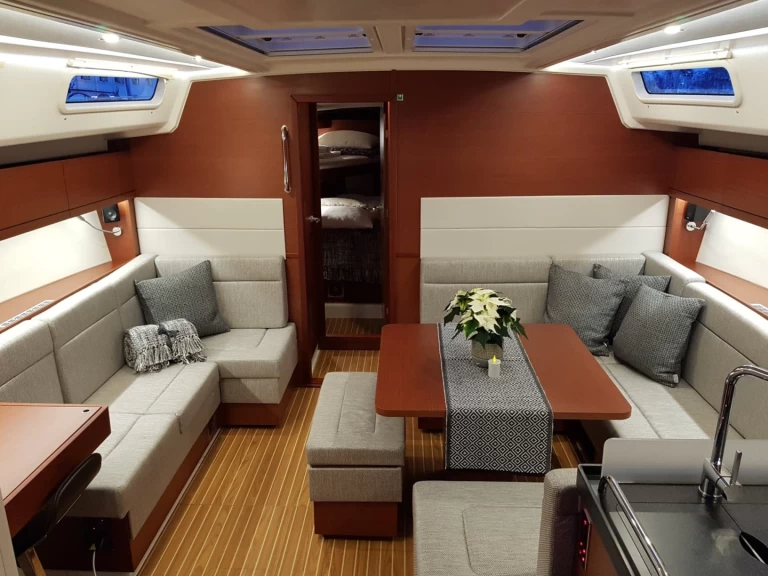 Noleggio Barca a vela con o senza skipper Hanse a Eidkjosen