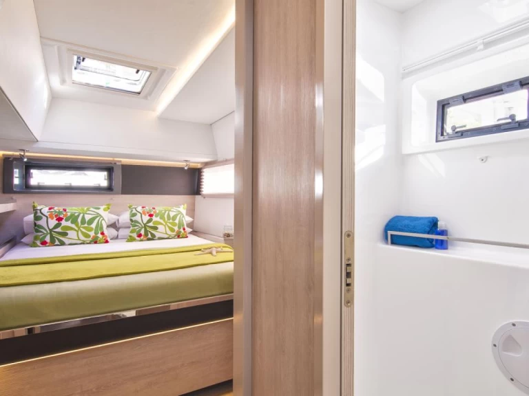 Noleggio Catamarano Leopard con patente nautica