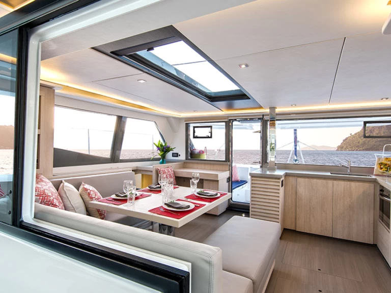Noleggio barche Bossoglina economico Leopard 45