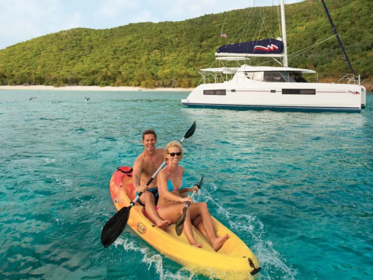 Noleggio Catamarano a Bossoglina – Leopard Leopard 45