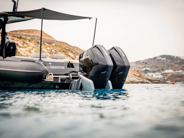 Noleggio Barca a motore a Toúrlos – Technohull Technohull 38 Grand Sport