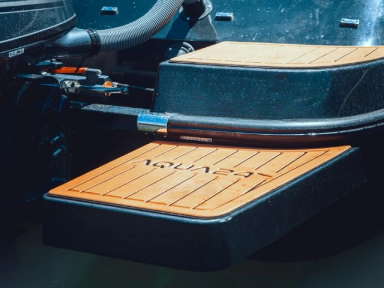 Noleggio a Puerto Marina Benalmadena – FEMIS AQUA 615 T6 su SamBoat