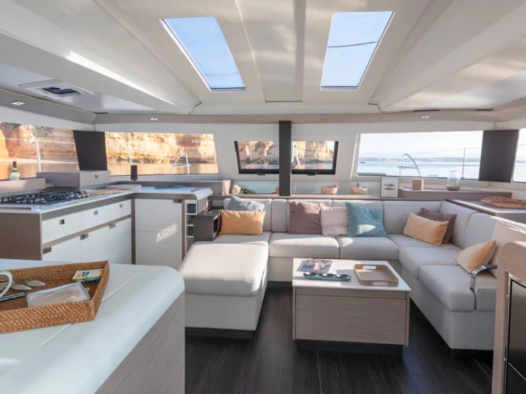 Noleggio a Palermo – Fountaine Pajot Elba 45 su SamBoat