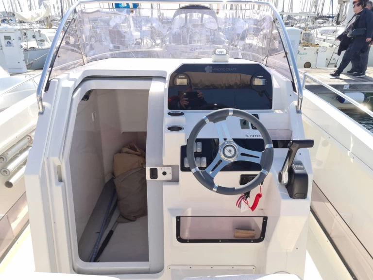 Pacific Craft Pacific Craft 750 Open da affittare a  Empuriabrava