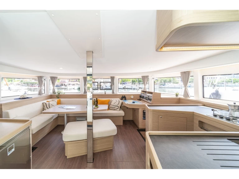 Lagoon Lagoon 42 da affittare a  Skiathos