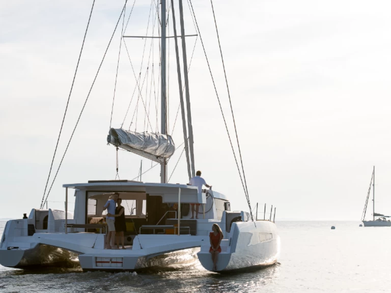 Noleggiare una Neel Neel 47 a Ajaccio