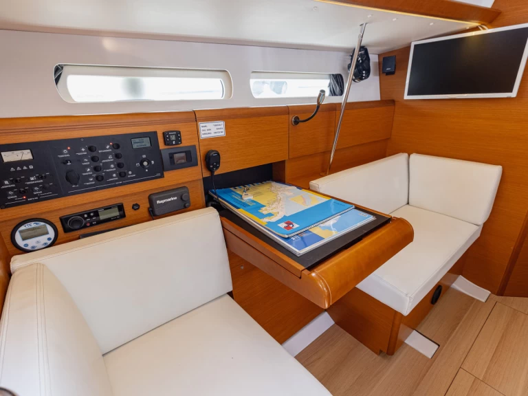 Noleggio Barca a vela a Kaštel Gomilica – Jeanneau Sun Odyssey 449
